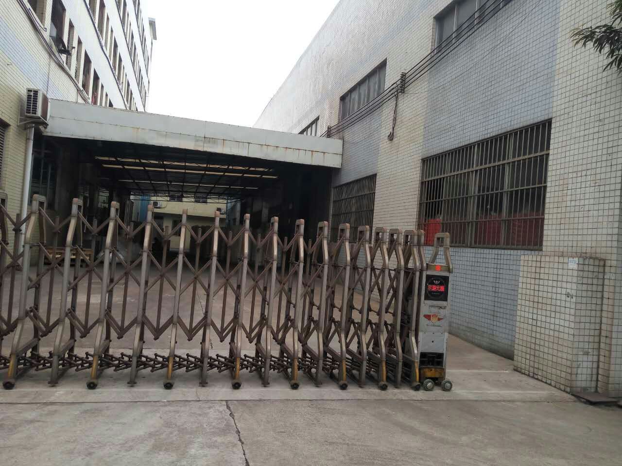 机动车排污费多此一举